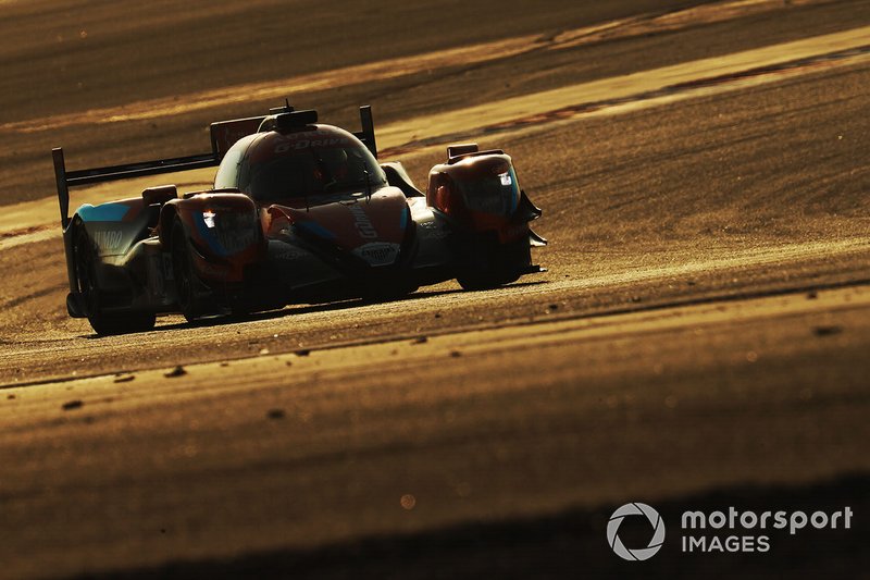 Mobil Oreca 07 bernomor #26 milik Tim G-Drive Racing yang dikendarai Roman Rusinov, Jean-Eric Vergne, dan Job Van Uitert, saat turun di Le Mans 24 Hours 2018.
