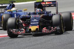 Carlos Sainz Jr., Scuderia Toro Rosso STR11