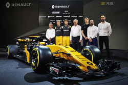 Bob Bell, Nico Hülkenberg, Jolyon Palmer, Jerome Stoll, Sergey Sirotkin, Thierry Koskas, Cyril Abite
