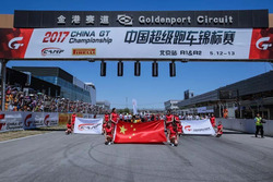 Grid girls and flags