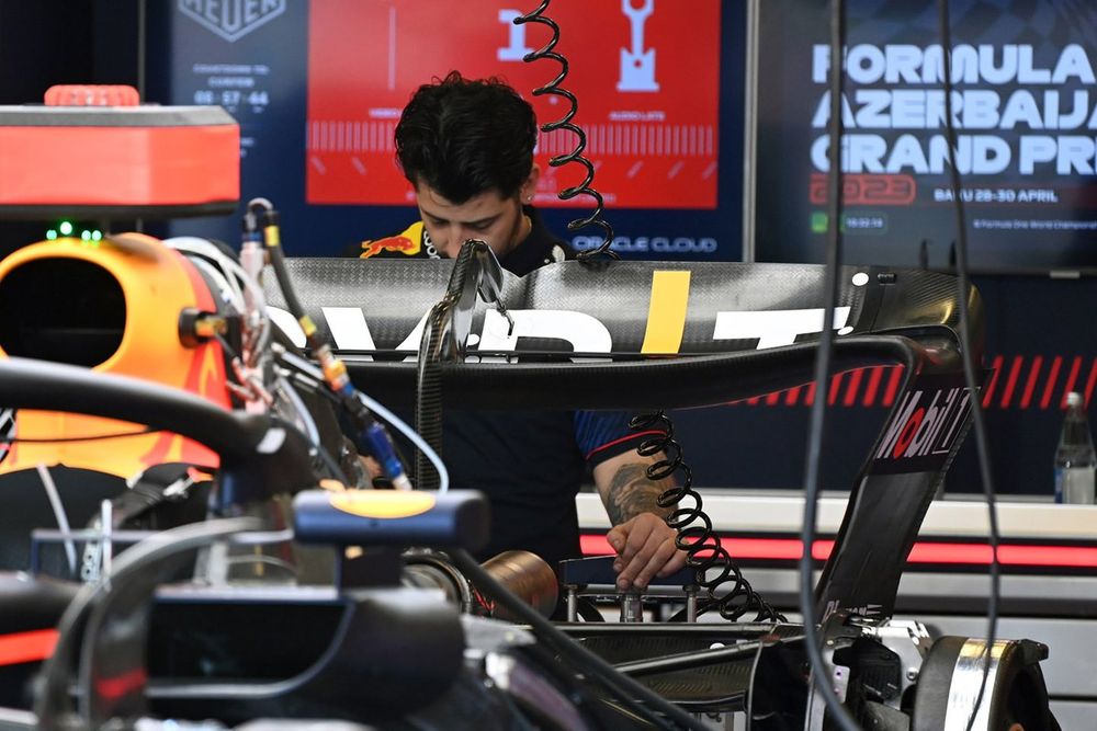 Alerón trasero del Red Bull Racing RB19