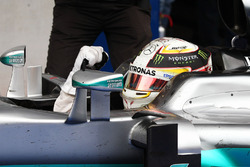 Race winner Lewis Hamilton, Mercedes AMG F1 W07 Hybrid celebrates in parc ferme