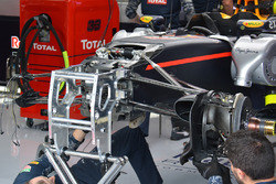 Збірка носового конусу Red Bull Racing