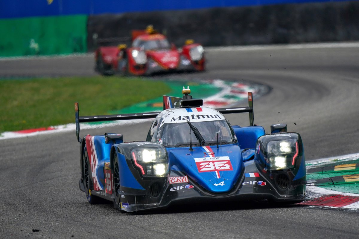 #36 Alpine Elf Matmut Alpine A480 - Gibson: André Negrão, Nicolas Lapierre, Matthieu Vaxiviere