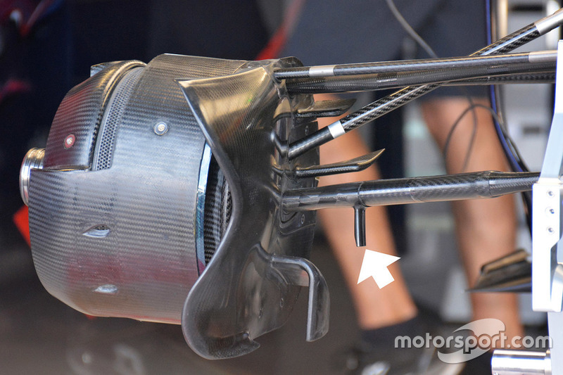 Toro Rosso STR11, Vorderradaufhängung