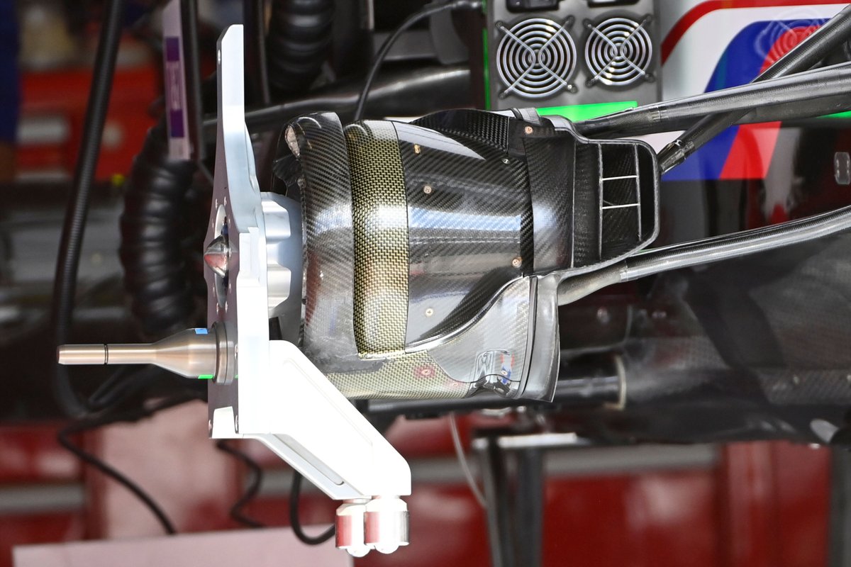 Haas VF-21 brake drum detail