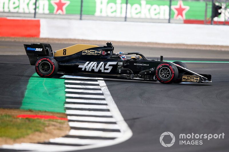Romain Grosjean, Haas F1 Team VF-19 spins