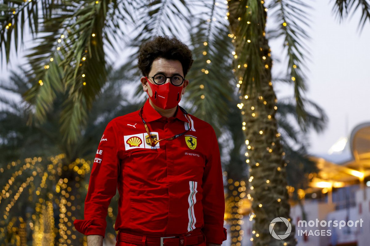 Маттиа Бинотто, руководитель Ferrari, в паддоке