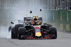 Столкновение: Макс Ферстаппен и Даниэль Риккардо, Red Bull Racing RB14