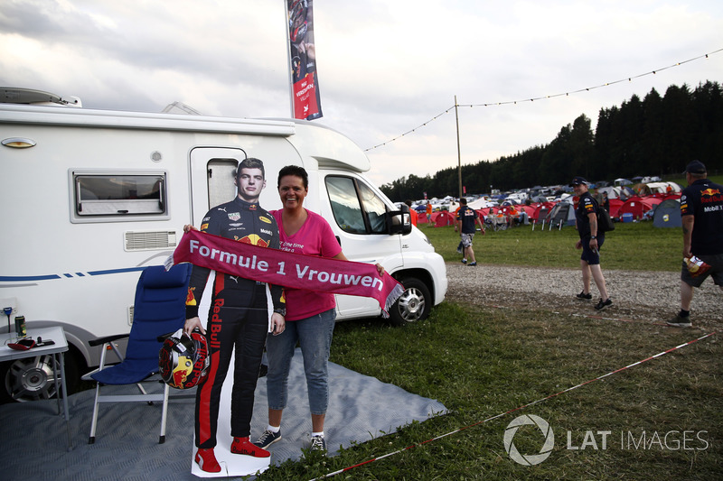 Fan van Max Verstappen, Red Bull Racing