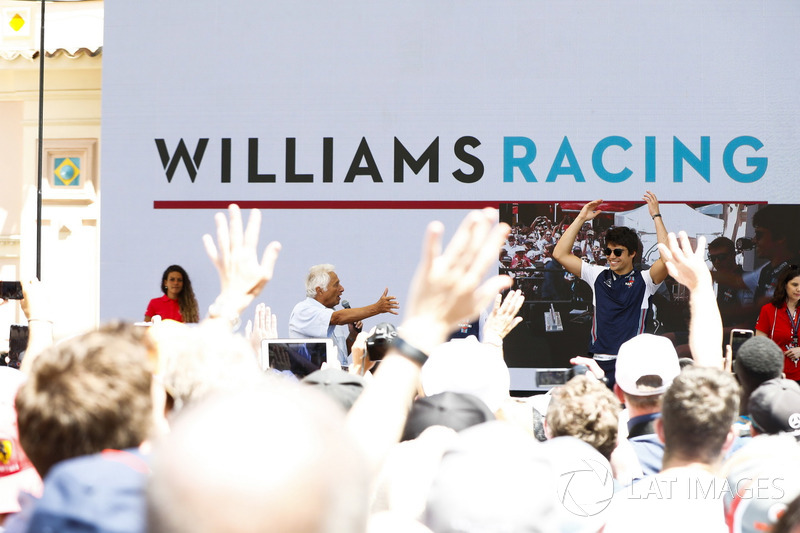 Bob Constanduros avec Lance Stroll, Williams Racing, sur scène