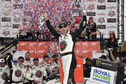 1. Kevin Harvick, Stewart-Haas Racing, Ford Fusion Jimmy John's