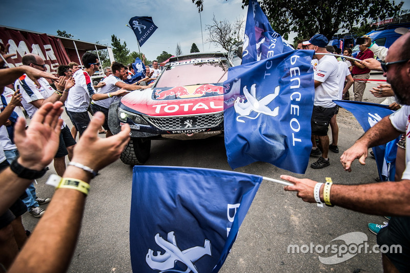 #303 Peugeot Sport Peugeot 3008 DKR: Карлос Сайнс, Лукас Крус