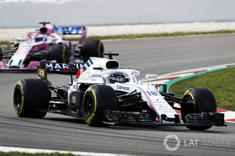 Lance Stroll, Williams FW41, Sergio Perez, Force India VJM11