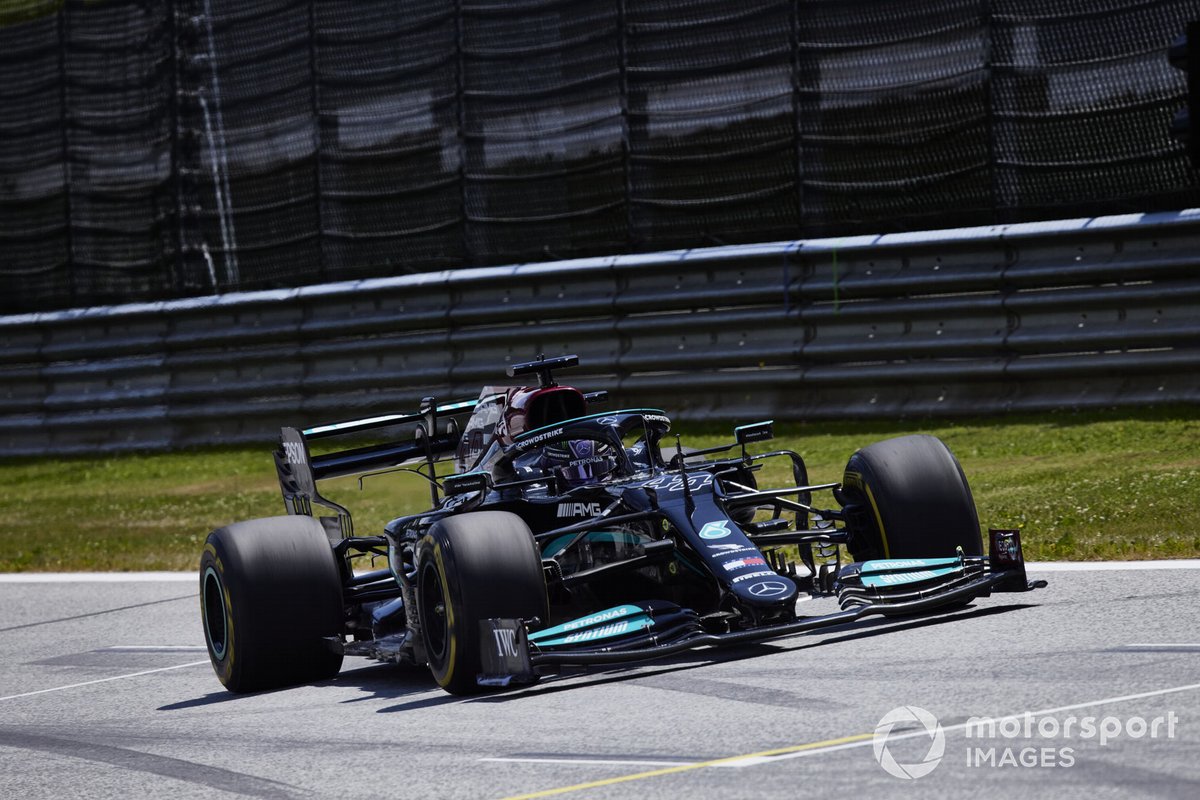 Lewis Hamilton, Mercedes W12