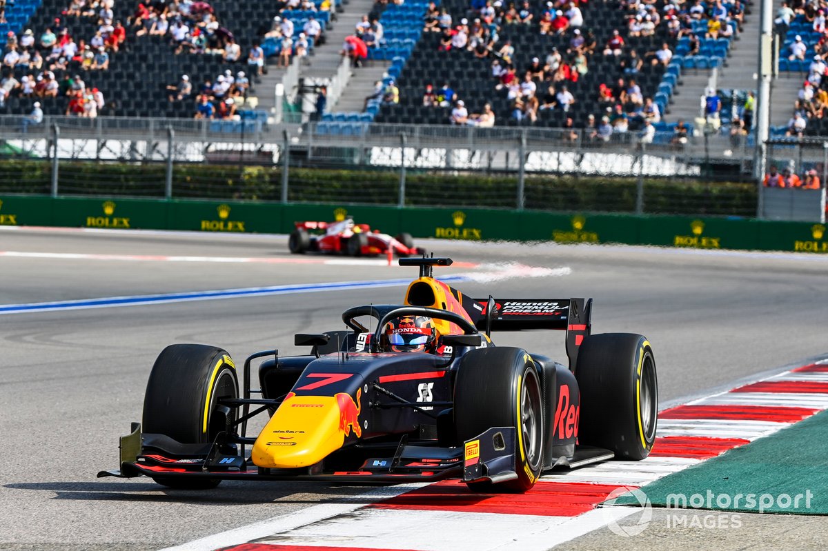 Pembalap Tim Carlin, Yuki Tsunoda, sudah memiliki modal untuk turun di lomba F2 di Bahrain.