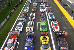 Groepsfoto van de auto's