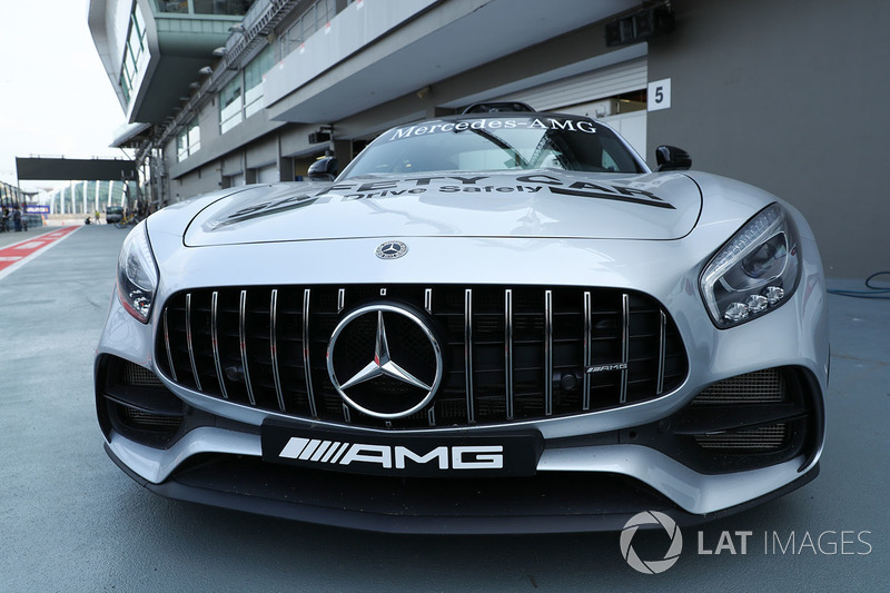 Safety car
