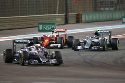 Льюїс Хемілтон, Mercedes AMG F1 W07 Hybrid випереджає Ніко Росберга, Mercedes AMG F1 W07 Hybrid, Себ