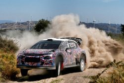Kris Meeke, Craig Breen e Khalid Al-Qassimi, Citroën World Rally Team, Citroën C3 WRC Plus 2017