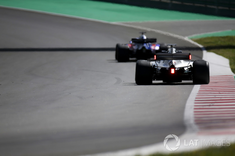 Lewis Hamilton, Mercedes-AMG F1 W09