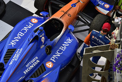Scott Dixon, Chip Ganassi Racing Honda, victory lane