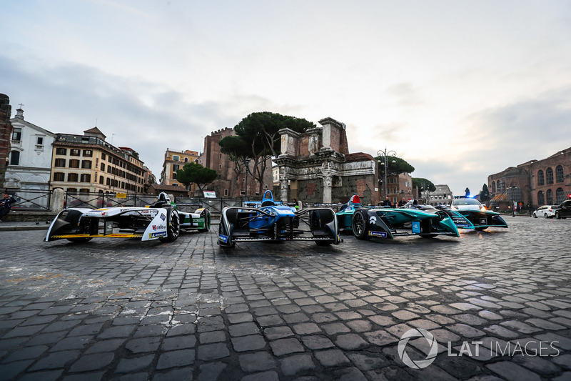 Coches de Fórmula E en Roma