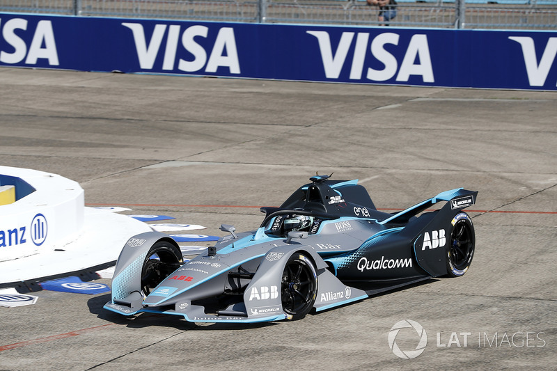 Nico Rosberg, Formula 1 World Champion, Formula E investor, drives the Formula E track car