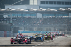 Jérôme d'Ambrosio, Dragon Racing leads
