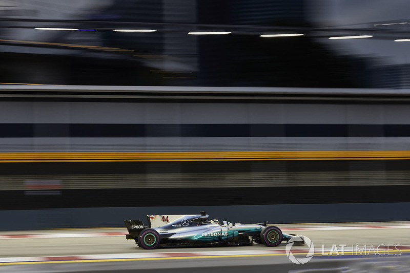 1. Lewis Hamilton, Mercedes AMG F1 W08