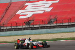 Romain Grosjean, Haas F1 Team VF-16