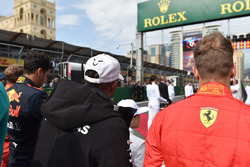 Lewis Hamilton, Mercedes-AMG F1 and Sebastian Vettel, Ferrari on the grid
