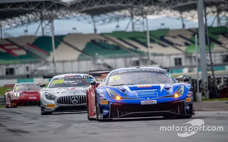 #75 T2 Motorsports Ferrari 488 GT3: David Tjiptobiantoro, Rio Haryanto