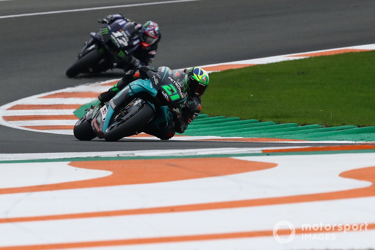 Pembalap Petronas Yamaha SRT Franco Morbidelli saat tampil dalam Q2 MotoGP Valencia 2020.