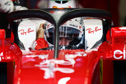 Себастьян Феттель, Ferrari SF16-H з встановленою системою захисту кокпіту Halo