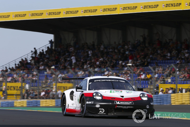 #93 Porsche GT Team Porsche 911 RSR: Patrick Pilet, Nick Tandy, Earl Bamber