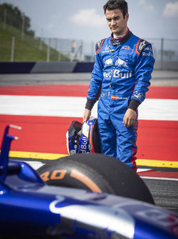 Дані Педроса тестує болід Ф1 Toro Rosso