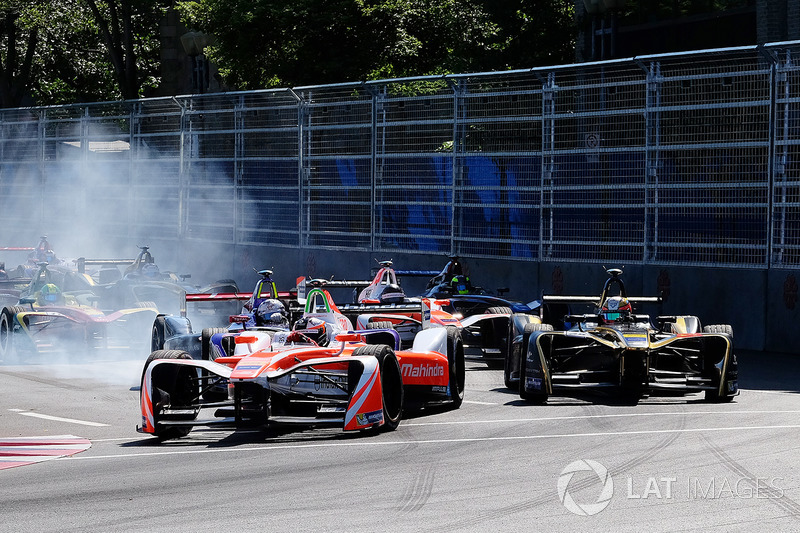 Arrancada: Felix Rosenqvist, Mahindra Racing líder