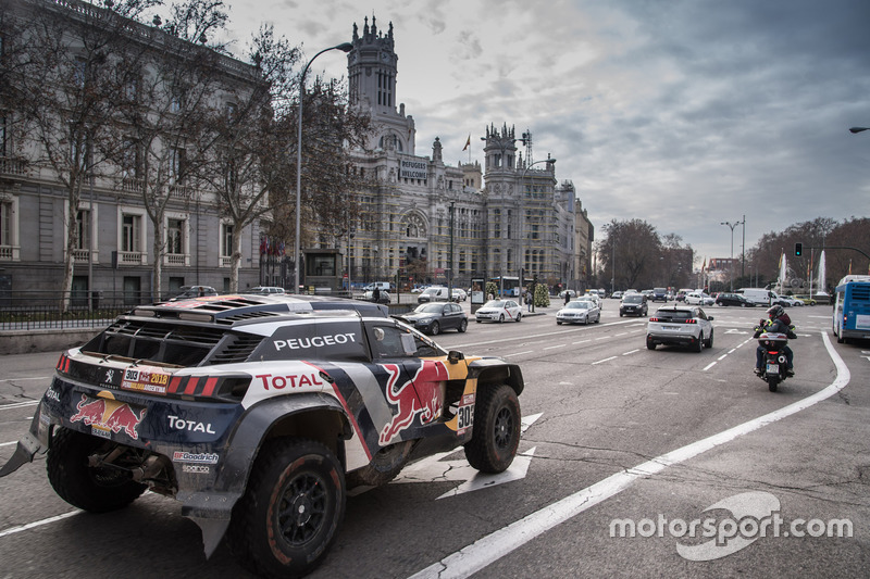 Карлос Сайнс, Лукас Крус, Peugeot Sport, у Мадриді