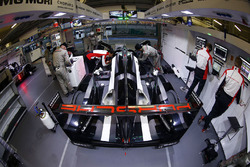#1 Porsche Team, Porsche 919 Hybrid: Timo Bernhard, Mark Webber, Brendon Hartley