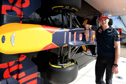 Max Verstappen, Red Bull Racing bezoekt de fabriek
