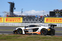 #58 Garage 59 McLaren 650S GT3: Роб Белл, Альваро Паренте