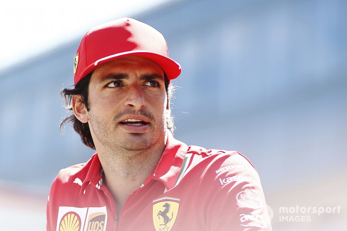 Carlos Sainz Jr., Ferrari