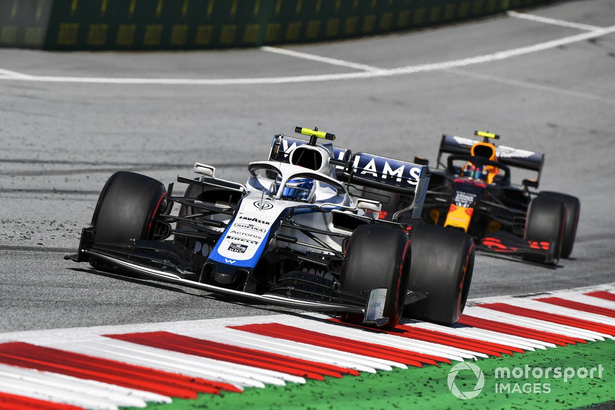 Nicholas Latifi, Williams FW43, devant Alex Albon, Red Bull Racing RB16
