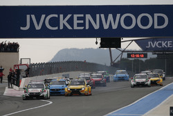Start action, Rob Huff, Honda Racing Team JAS, Honda Civic WTCC führt
