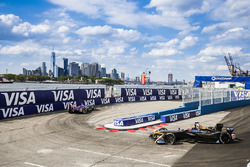 Sam Bird, DS Virgin Racing, precede Jean-Eric Vergne, Techeetah