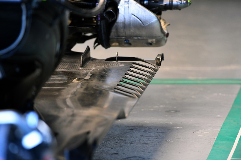 Suelo trasero del Mercedes-AMG F1 W09