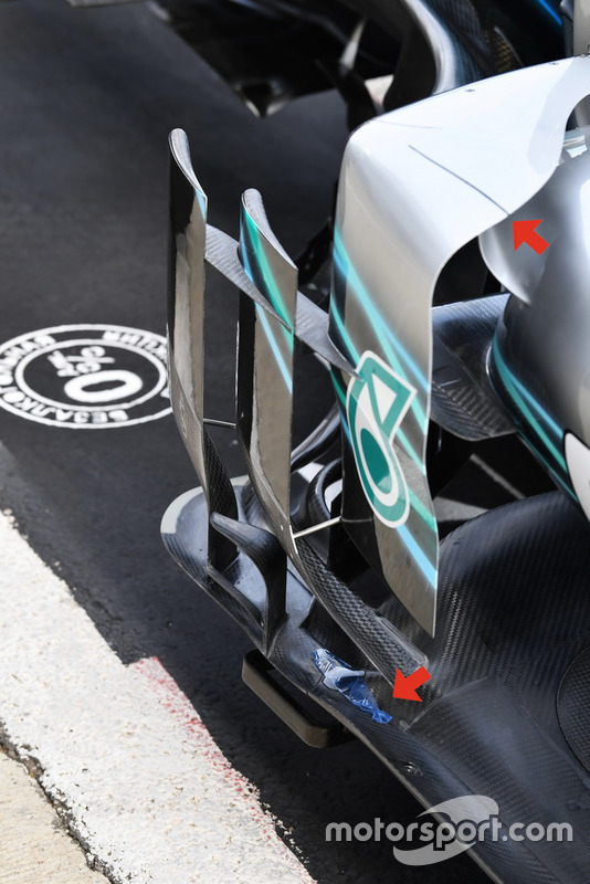 Mercedes-AMG F1 W09, бокові дефлектори