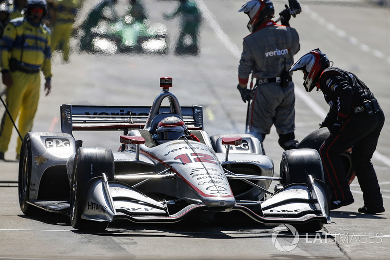 Will Power, Team Penske Chevrolet pit stop