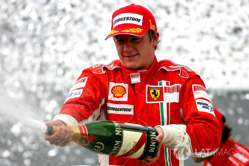 Kimi Raikkonen, Ferrari celebra en el podio